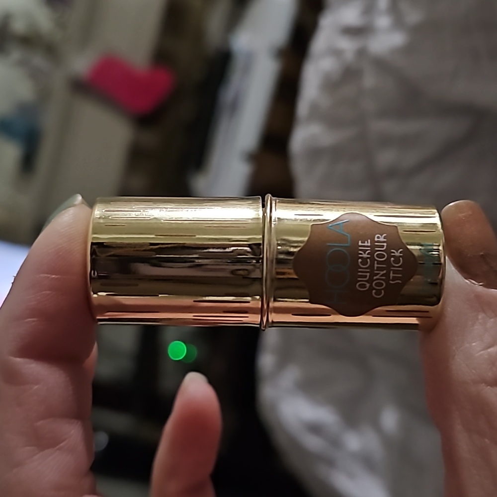 Contour stick